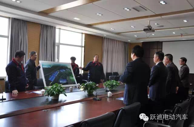你購(gòu)躍迪電動(dòng)汽車，我送中華聯(lián)合保險(xiǎn)，躍迪集團(tuán)與中華聯(lián)合財(cái)產(chǎn)保險(xiǎn)公司實(shí)現(xiàn)強(qiáng)強(qiáng)聯(lián)手