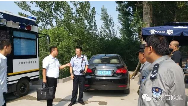 北京市56輛躍迪移動(dòng)警務(wù)室全天候執(zhí)勤，為大閱兵保駕護(hù)航（三）