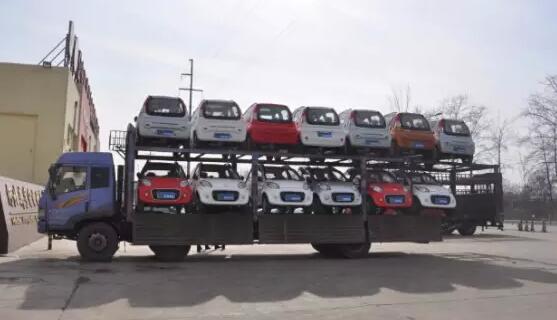 躍迪電動(dòng)汽車批量發(fā)車湖南—共創(chuàng)低碳生活