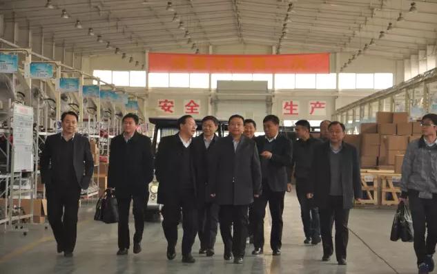 安慶市委常委、副市長(zhǎng)華克思一行到河北躍迪新能源科技集團(tuán)參觀考察
