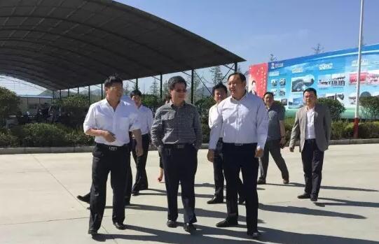商洛市副市長王華一行到躍迪集團旗下陜西躍迪新能源汽車有限公司調(diào)研