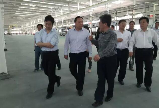 商洛市副市長王華一行到躍迪集團旗下陜西躍迪新能源汽車有限公司調(diào)研