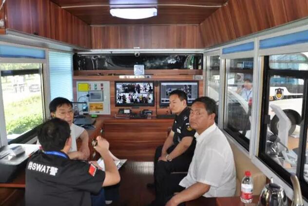 躍迪移動(dòng)測(cè)速卡口、躍迪定制智能人臉識(shí)別成為本屆警用裝備博覽會(huì)焦點(diǎn)