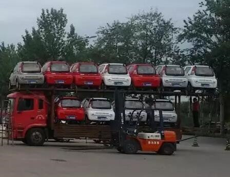 電動(dòng)轎車(chē)