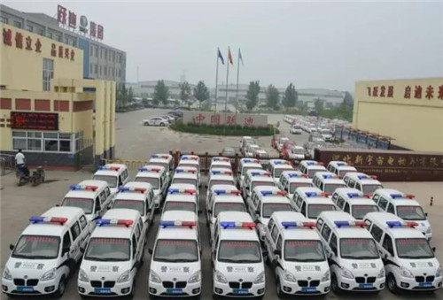 電動巡邏車