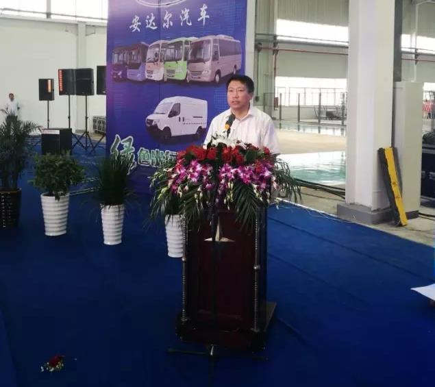 安慶市委常委、常務(wù)副市長(zhǎng)張君毅