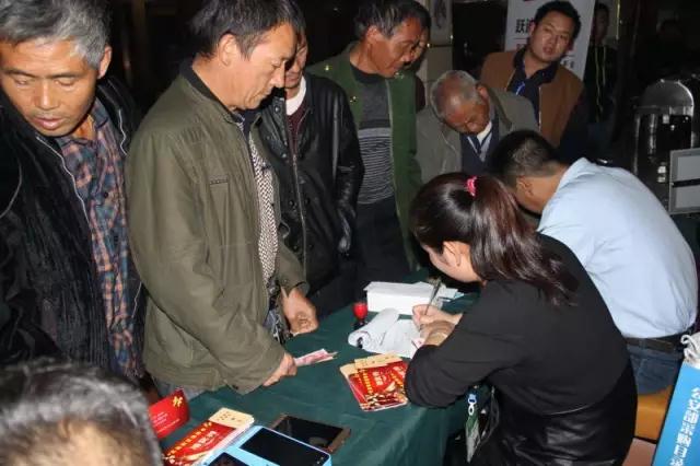 深秋送暖 感恩回饋——躍迪電動(dòng)汽車(chē)全民感恩團(tuán)購(gòu)會(huì)（河南站）圓滿(mǎn)落幕
