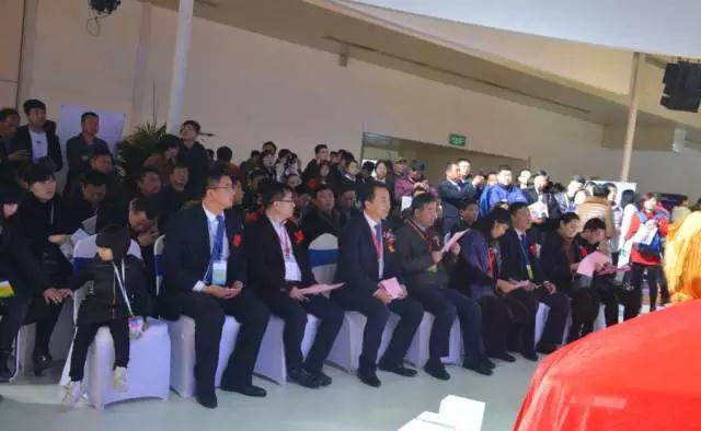 躍迪智能家族集結(jié)亮相鄭州展，萬人見證，共贏未來