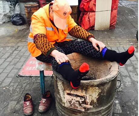 今天，躍迪向平凡而偉大的他們——環(huán)衛(wèi)工人致敬！