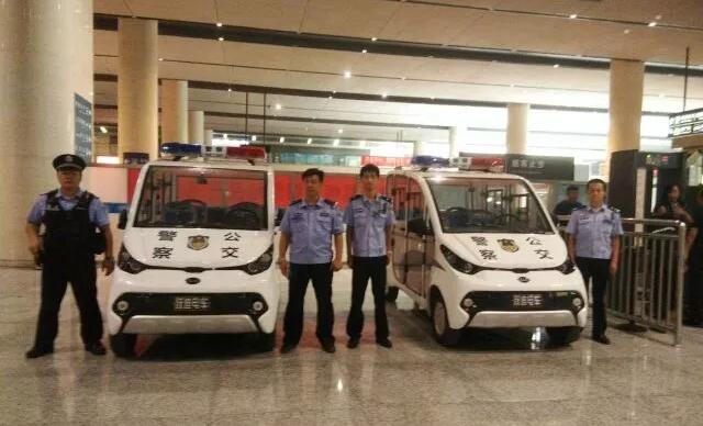 躍迪電動(dòng)巡邏車(chē),火車(chē)站執(zhí)勤 躍迪電動(dòng)巡邏車(chē),火車(chē)站執(zhí)勤